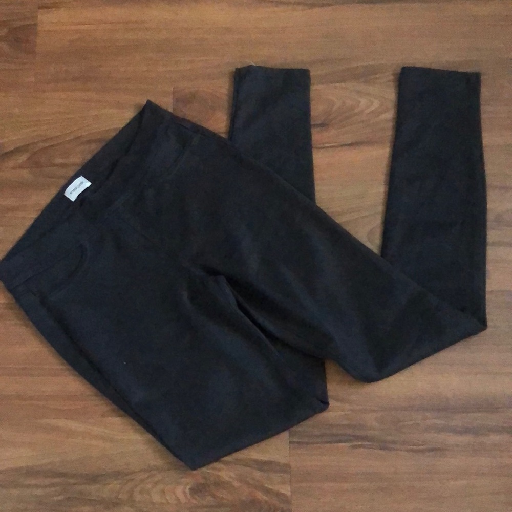 Sneak Peek Leggings